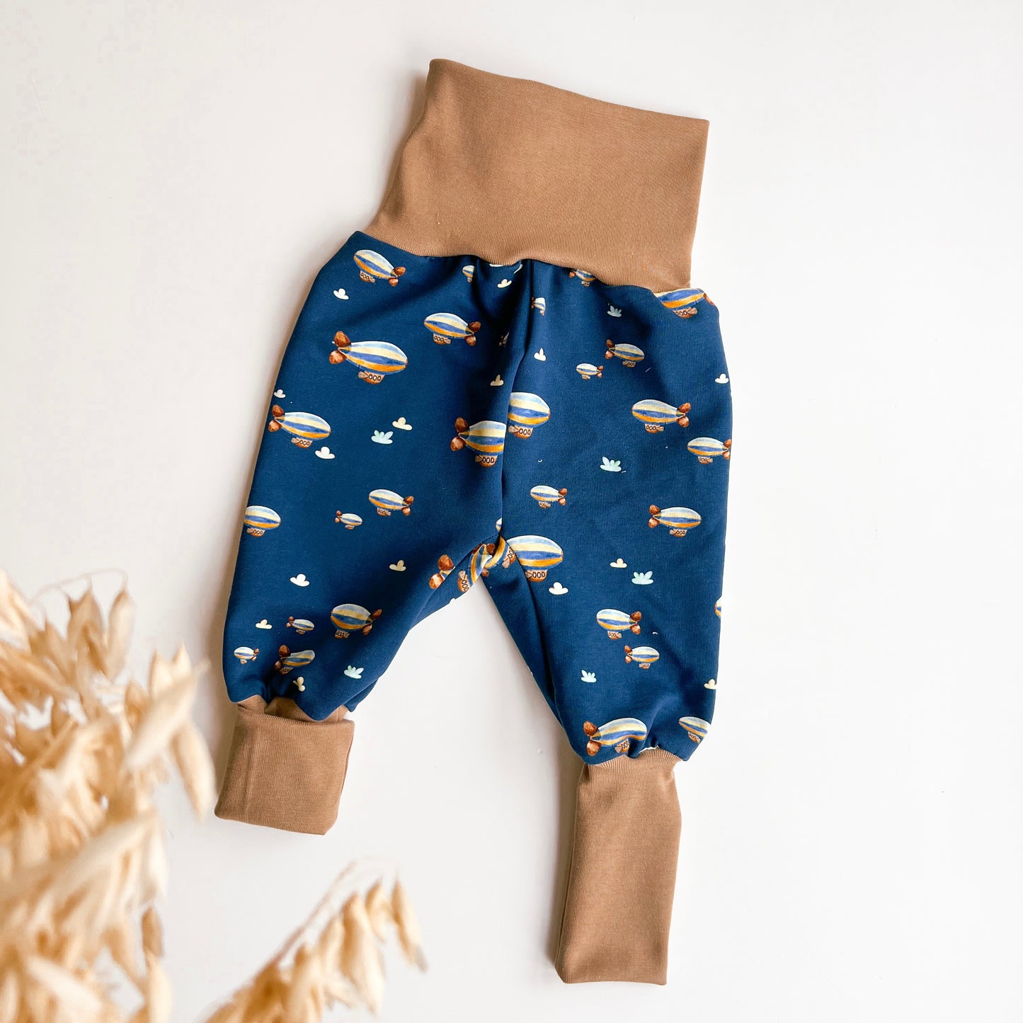 Pumphose, Mitwachshose für Baby und Kind, Zeppelin