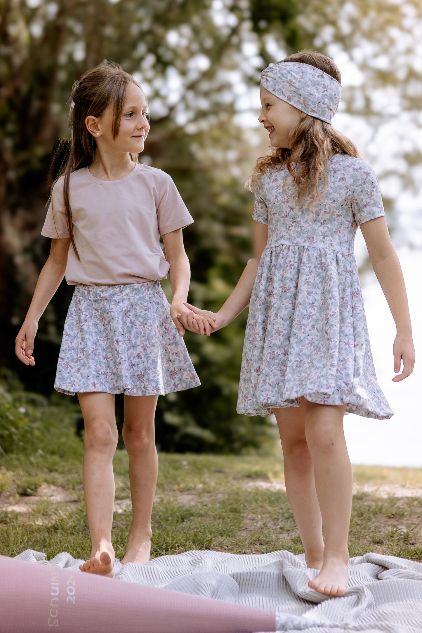 Set Rosalie,  Blumen Kleid und Stirband für Mädchen