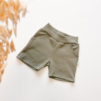 Waffel-Shorts in Olive