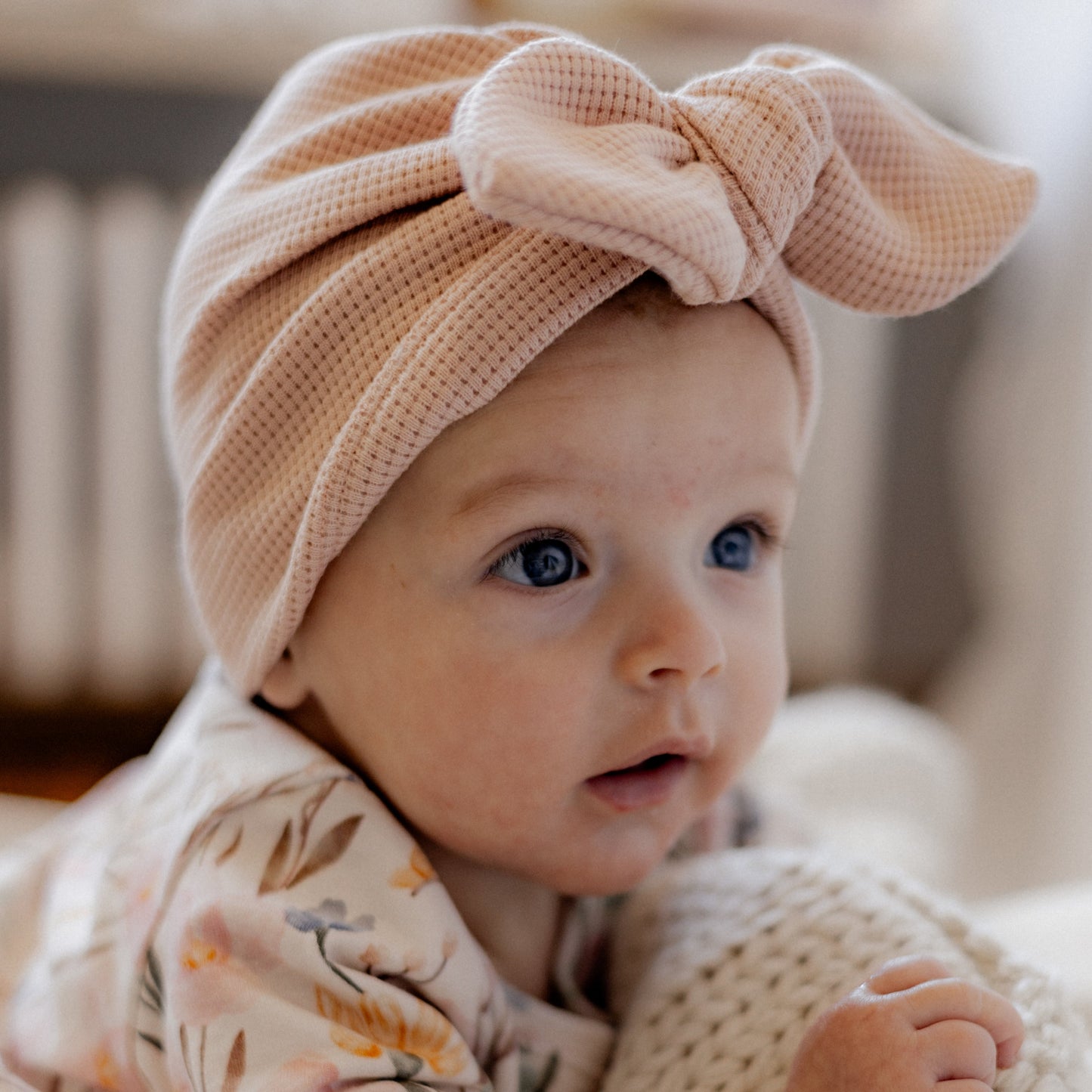 turban, flowers